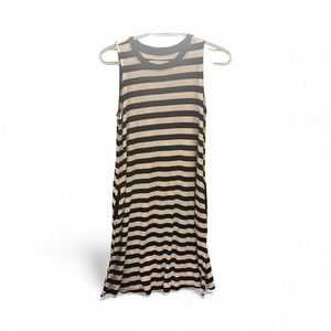 Time and Tru S Black and White Striped Women's Sleeveless Dress